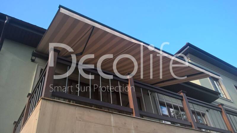 Awning Decolife Open in a private house - 