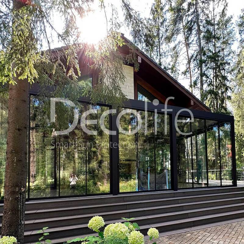 Pergola Decolife Bioclimatic B600 + Sliding glazing, implemented by our partner ''Lux Terras'' - 