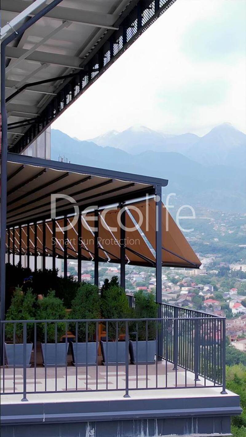 Tent pergola Decolife with LED lighting and awnings G400, implemented by our partner ''TENT VERTEX'' - 