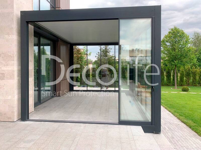 Pergola Decolife B700 + Sliding glazing - 