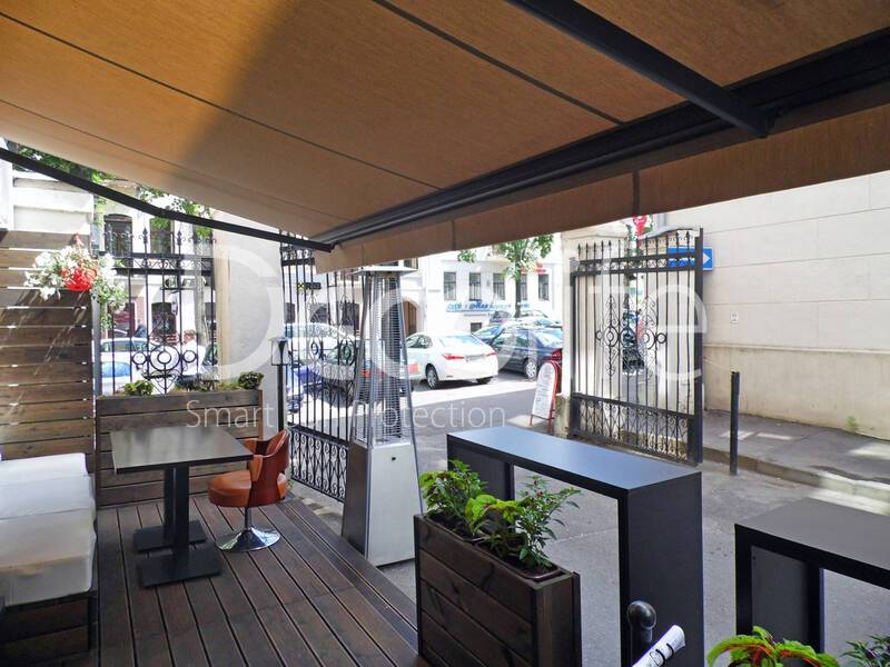 Open awning Decolife G200 for cafe - 