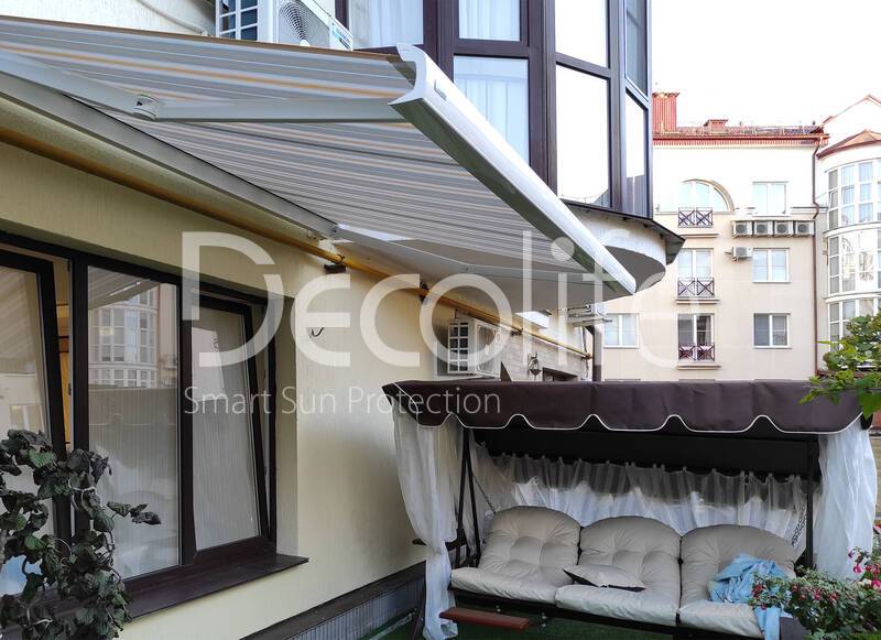 Awning Decolife G500 with illuminated elbows - 