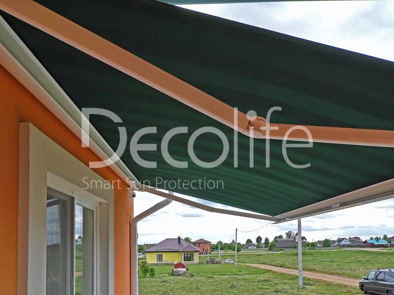 Cassette awning Decolife G500 for a cottage - 