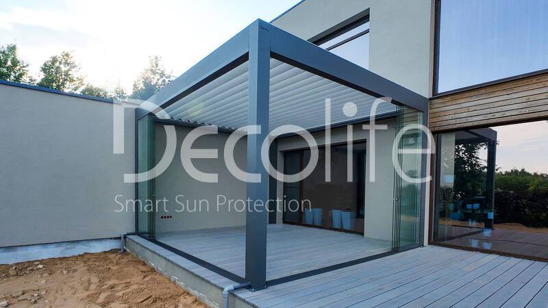 Pergola Decolife B700-20S + Sliding glazing - 