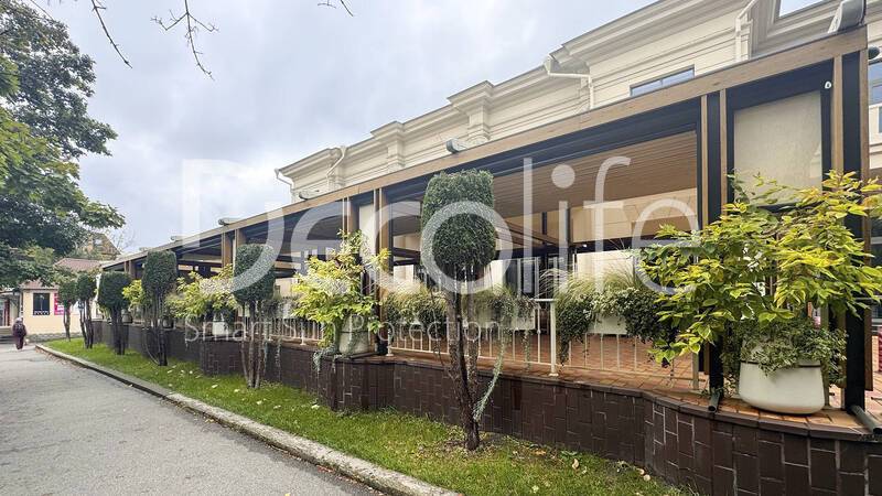 Decolife Solo Basic Wood-Clad Pergola with Zip 100 - 