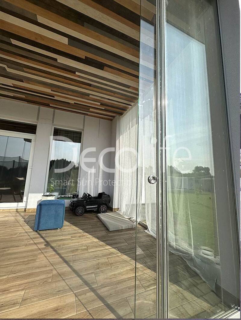 Sliding frameless glazing Decolife S100 - 