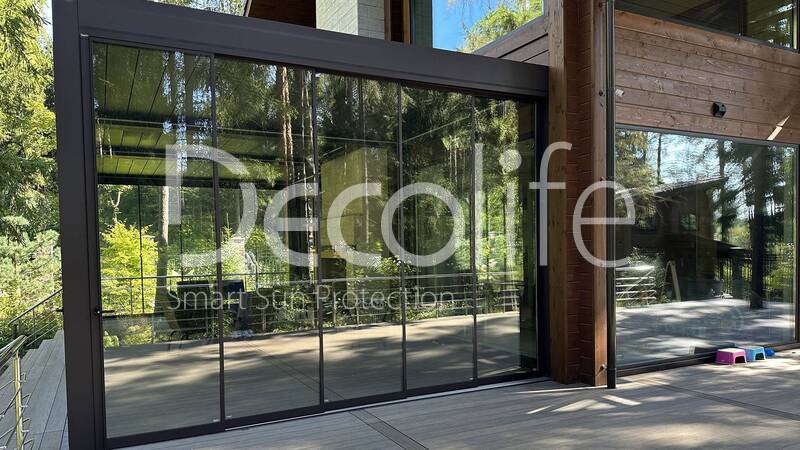 Pergola Decolife Bioclimatic B600 + Sliding glazing, implemented by our partner ''Lux Terras'' - 