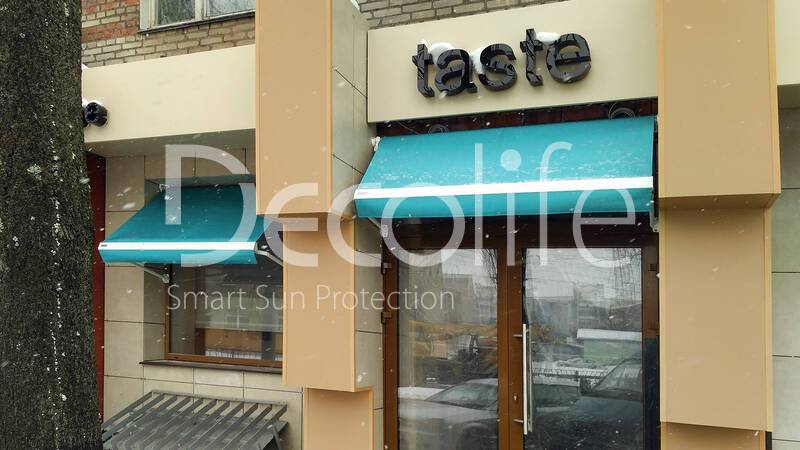 Showcase awning Decolife G400 for cafes - 